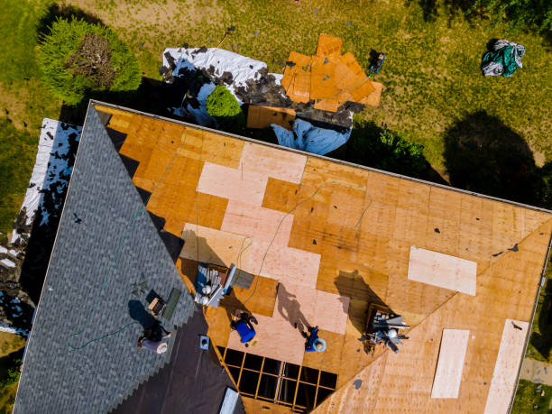 Best Affordable Roofing Company  in Halstead, KS